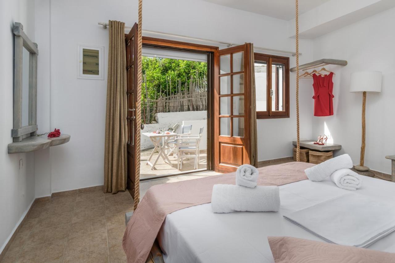 Apartamento Deluxe Sunrise Tripití Exterior foto
